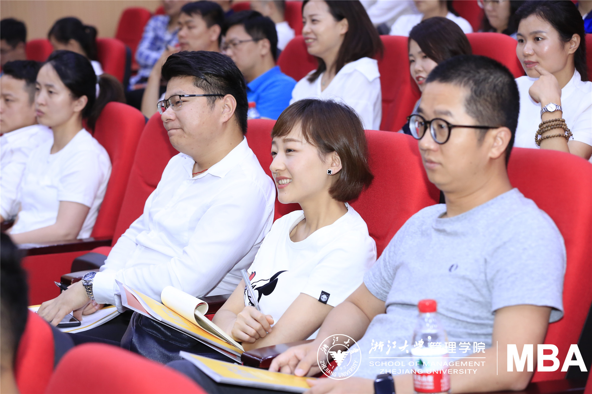 浙大王小毅：新零售未来布局与战略设计